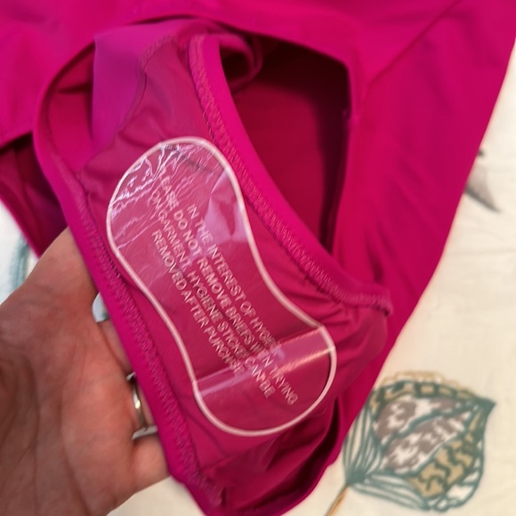 👙 City Chic Lucia 1 Piece Swimsuit Bathing Suit - Picture 6 of 8